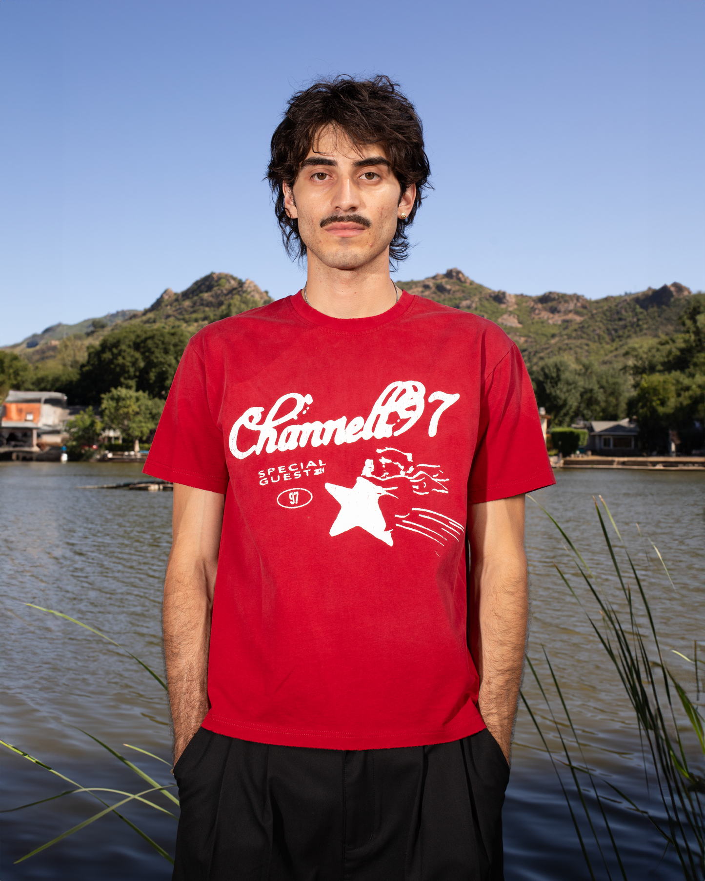 STARS TEE RED