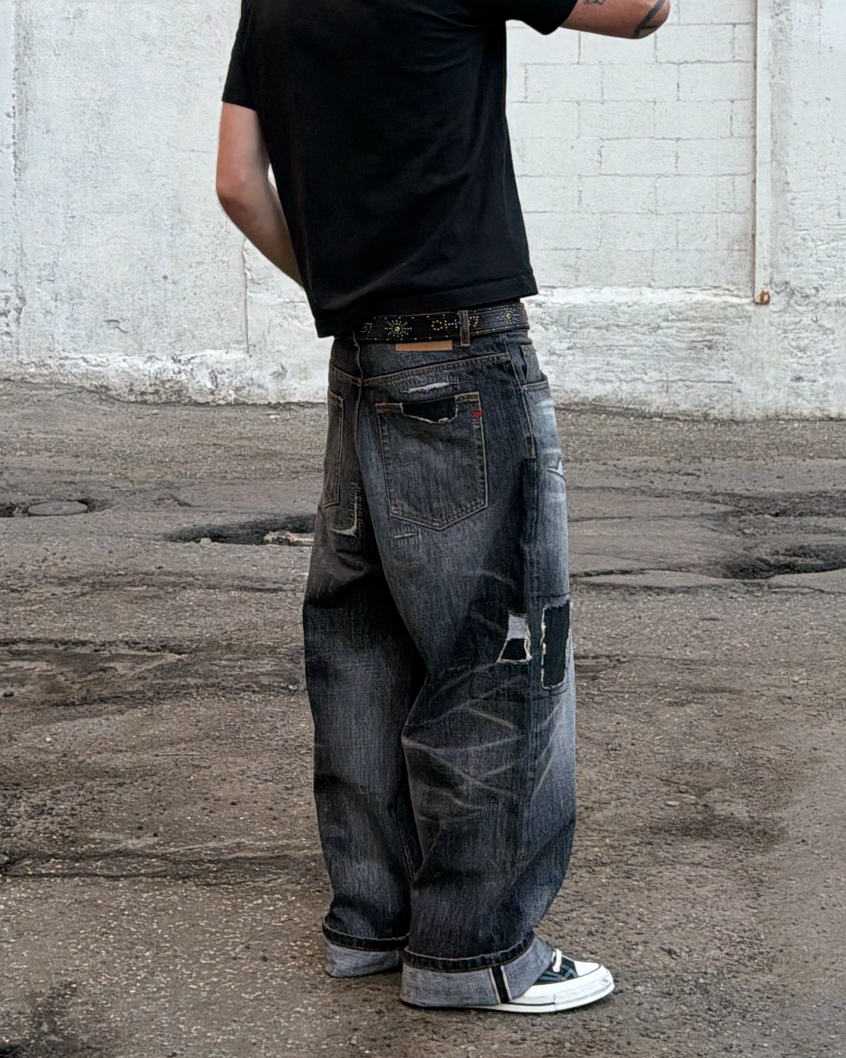 BLACK REPAIRED DENIM + DOGS WORLD TEE (BUNDLE)